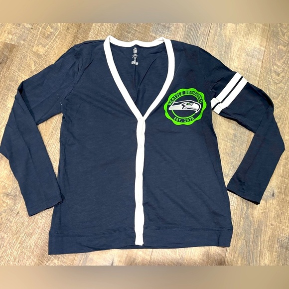 Seattle Seahawks long Sleeve Cardi ~MED~ - Picture 10 of 14